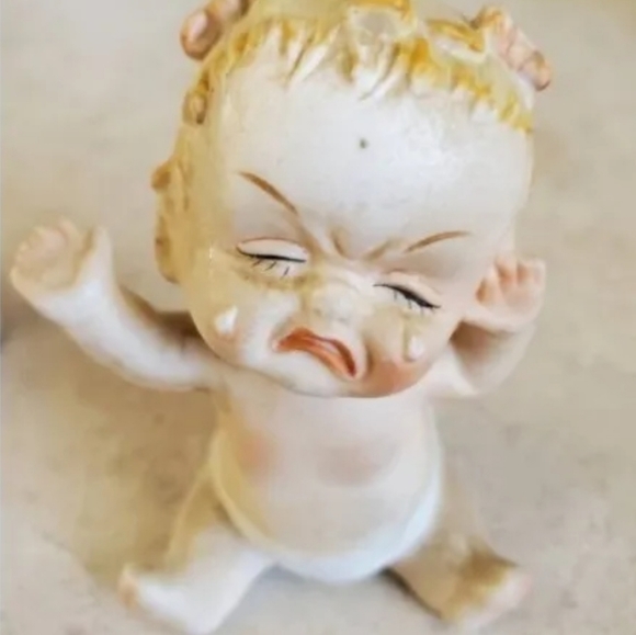 Vintage salt and pepper shakers baby vintage toddler salt holder - Picture 4 of 4